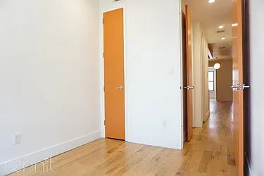 Rented by Rennit Inc.