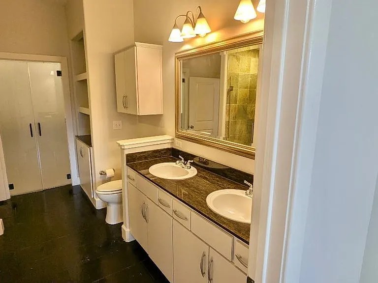 1901 Post Oak Blvd #3215 — Photo 23