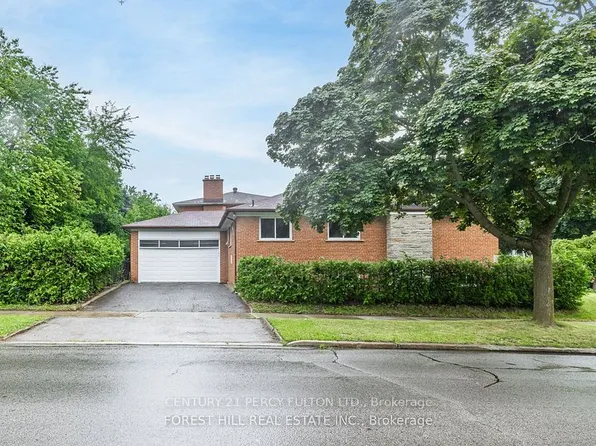 (undisclosed Address), Toronto, ON M2M 2S9