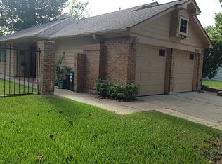 5027 Maple Brook Ln, Kingwood, TX 77345