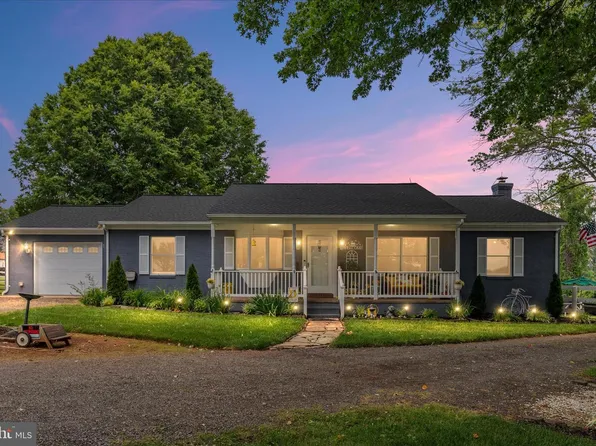 9189 Lees Ridge Rd, Warrenton, VA 20186
