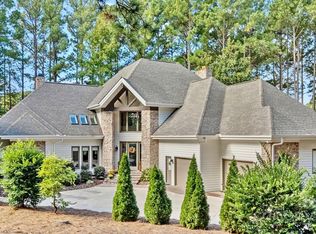 176 Yadkin Fls, New London, NC 28127