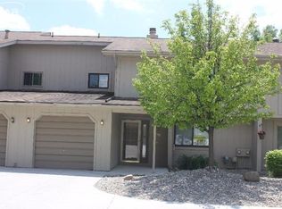 9542 Fenhill Dr, Grand Blanc, MI 48439