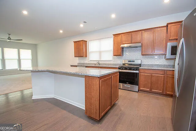 147 Soundview Trce — Photo 14