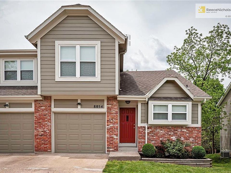 Newer Exterior Paint & Garage Door!