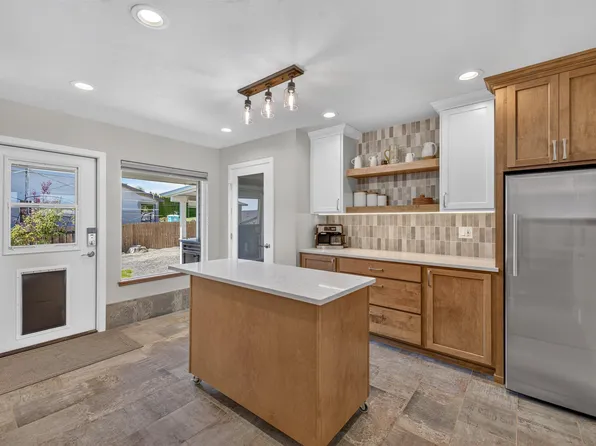 2220 Road 52, Pasco, WA 99301
