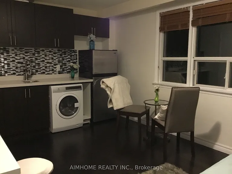 68 Claver Ave — Photo 3