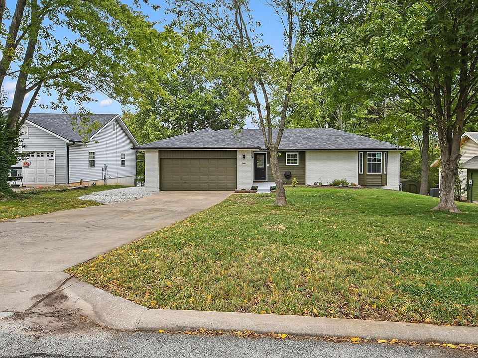 1st image of 103 E Horseshoe Drive