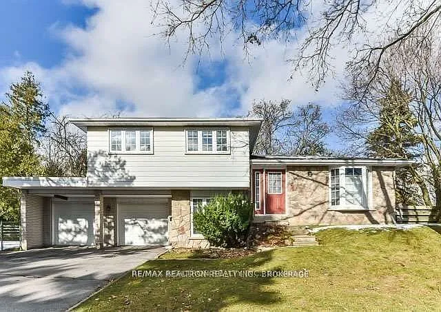 2 Callahan Rd #LOWER
