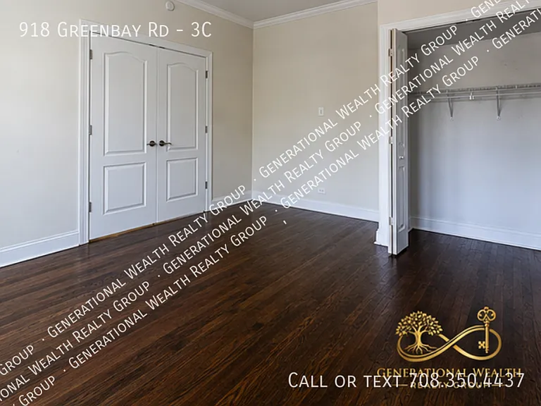 918 Greenbay Rd #3C — Photo 6
