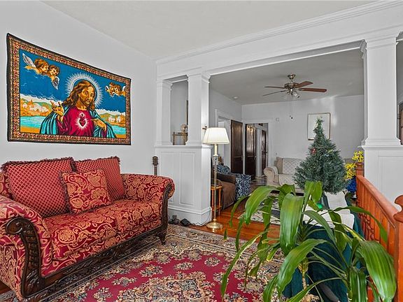5th image of 1000 Narragansett Blvd