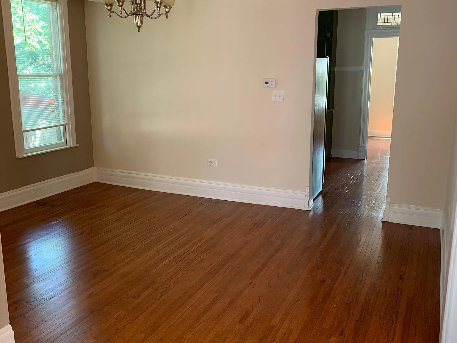 2 bed, 950 sqft, $1,595 — Photo 2