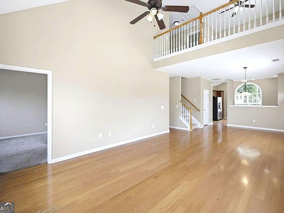4th image of 358 Guibor Ct NW #6