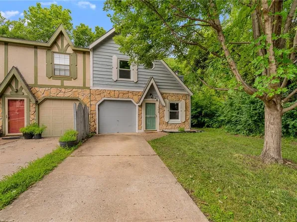 1904 W 3rd St, Lawrence, KS 66044