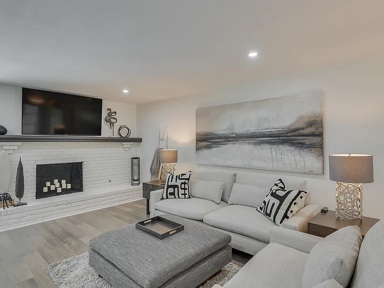 4224 Shady Bend Dr — Photo 11
