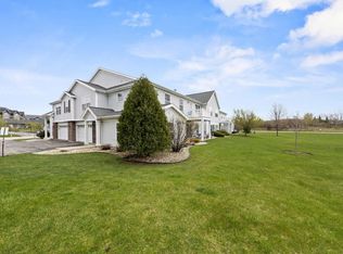 4715 Poplar Creek Dr, Madison, WI 53718