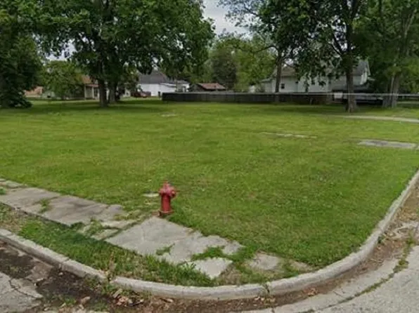 303 Elizabeth Ave #6&7, Osceola, AR 72370