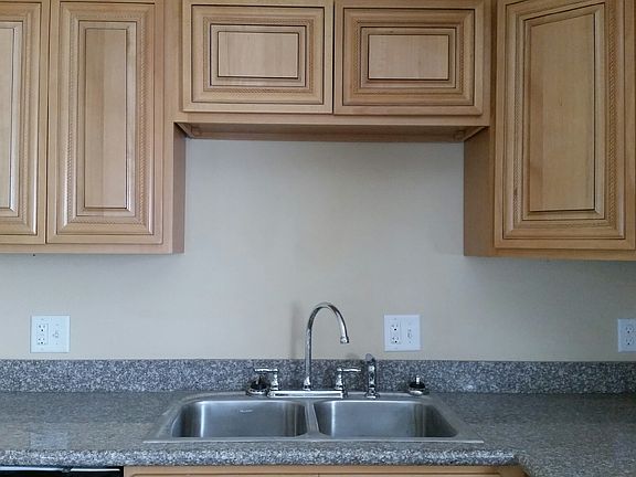 5th image of 7321 Brevard Ave