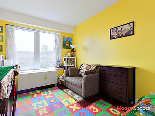 Sold by Modern Spaces | media 3