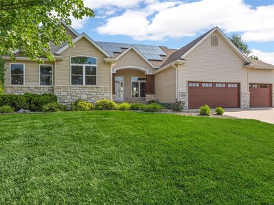 2360 Timber Creek Dr, Marion, IA, 52302