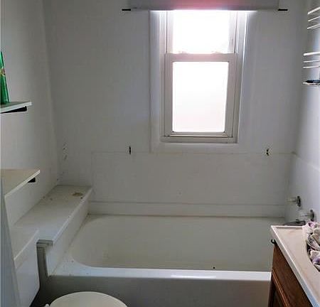 3rd image of 626 Glenwood Ave