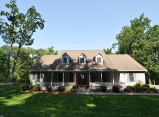 180 Fiddlers Elbow Rd, Phillipsburg, NJ 08865