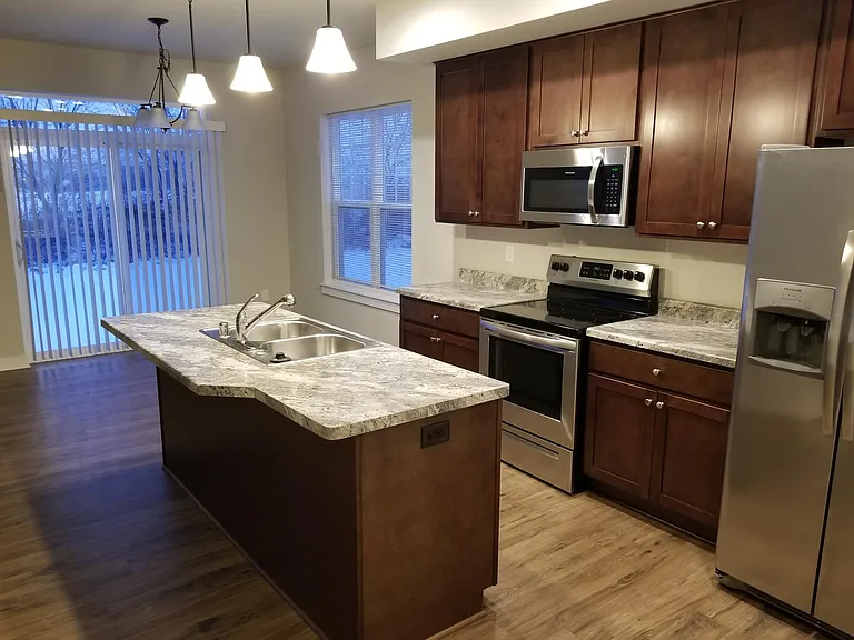 SS appliances included, fridge, stove, dw, microwave