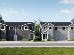 1560 N Luna St, Post Falls, ID 83854