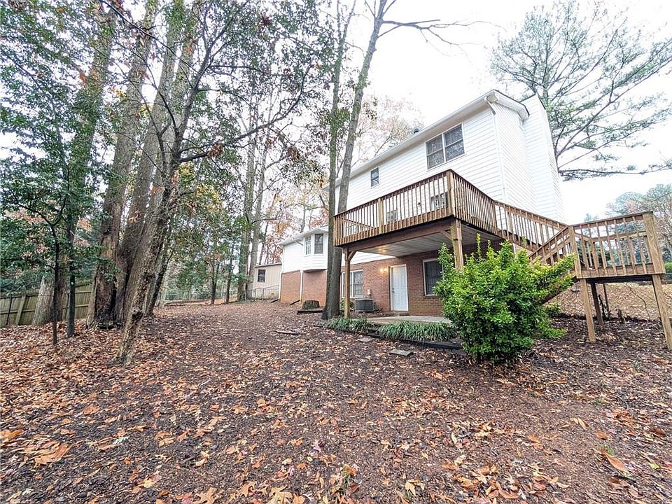 1st image of 4106 Duesenberg Dr