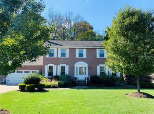 5112 Stansbury Dr, Solon, OH 44139