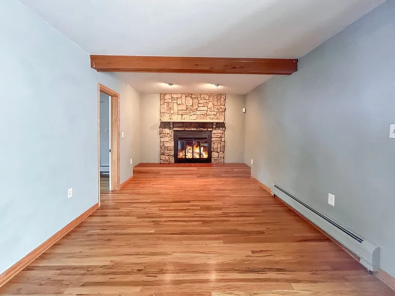 2890 Quay St — Photo 8