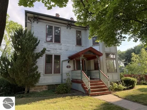 424 W Center St, Alma, MI 48801