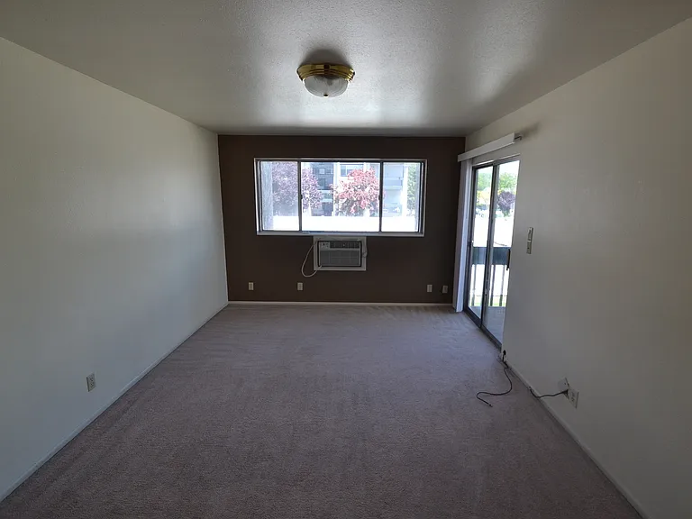 233 E Hill Ave #3 — Photo 12