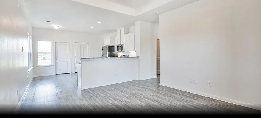 3 bed, 1140 sqft, $1,550 — Photo 2