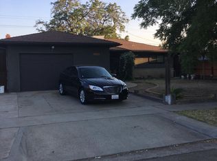 4476 E Swift Ave, Fresno, CA 93726