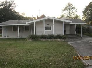 419 Oak St, Norco, LA 70079