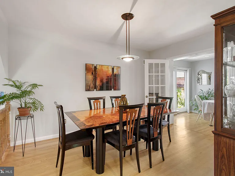 9504 Wadsworth Dr — Photo 10