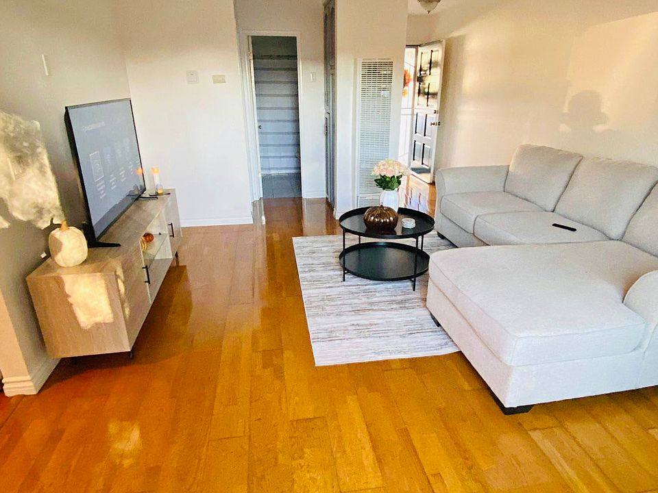 1st image of 477 Blackshaw Ln Unit X