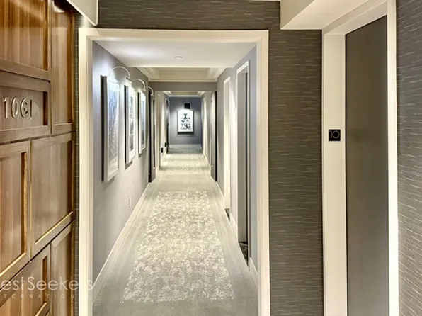 100 Riverside Boulevard image 9 of 22