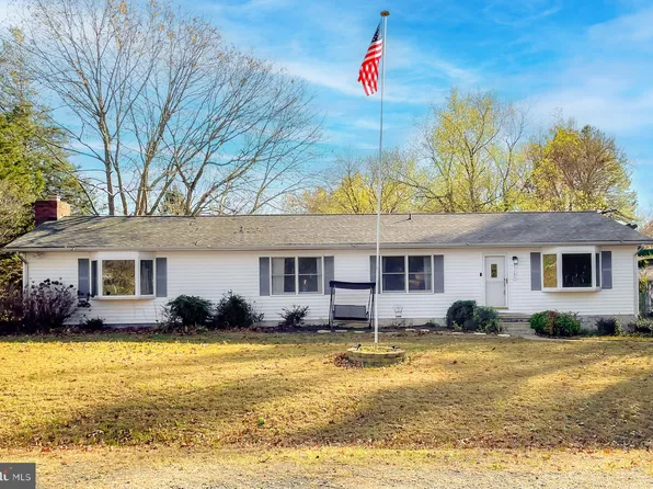 25280 Pinto Dr, Hollywood, MD 20636