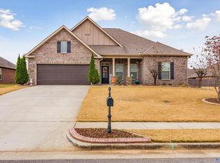 18401 Red Tail St, Athens, AL 35613