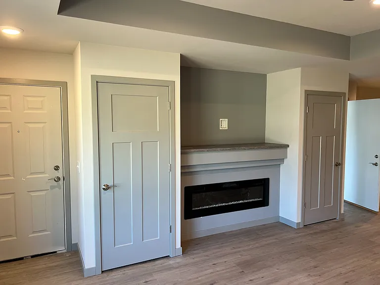 1209 Salem Dr — Photo 5