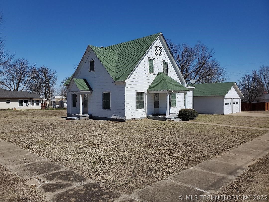 512 S 3rd St, Okemah, OK 74859 Zillow