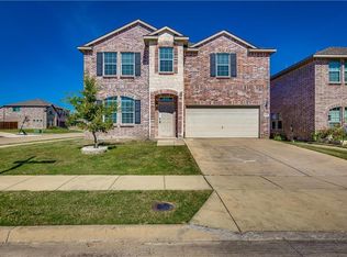 545 Eisenhower Ln, Lavon, TX 75166