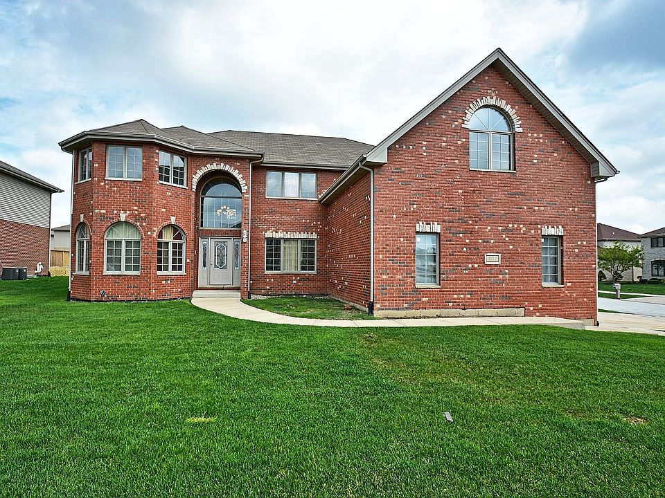 1st image of 4810 Summerhill Dr