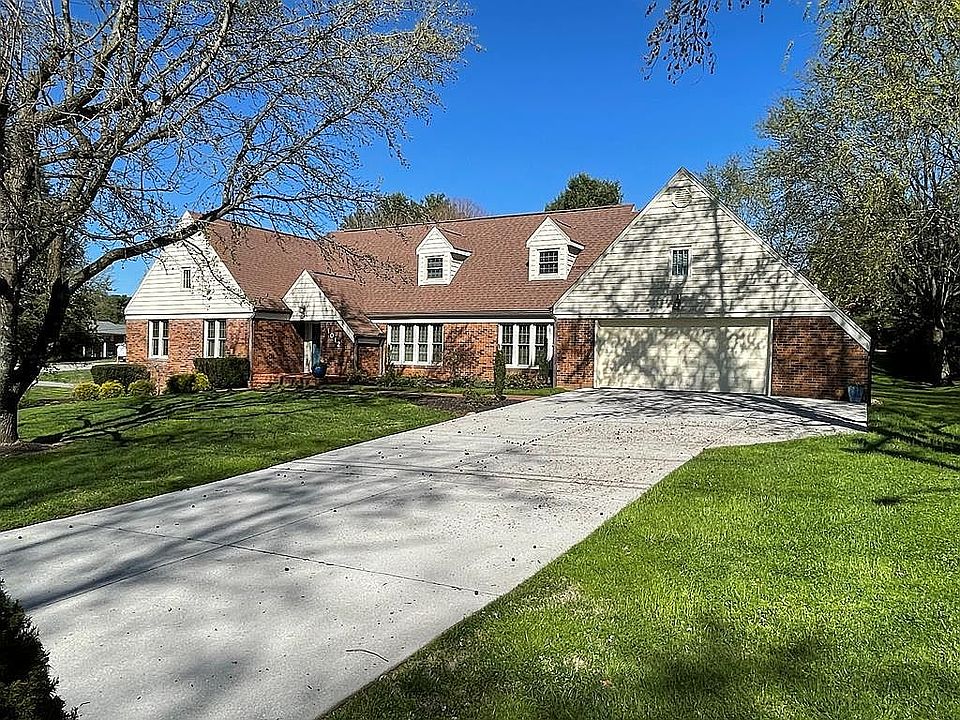 1st image of 1012 Meadowlark Dr