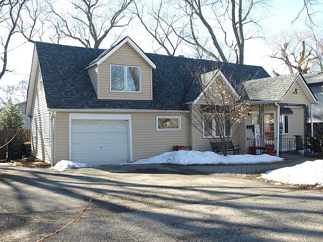 1st image of 534 Grandview Dr