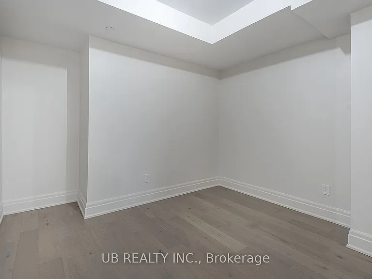 1451 Wellington St W #311 — Photo 17
