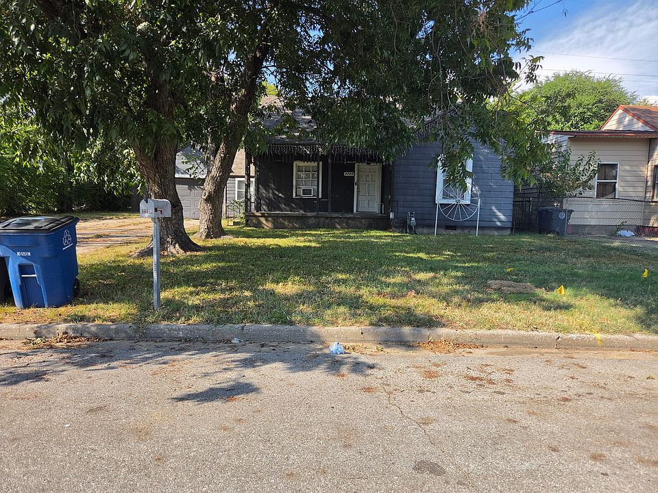 1st image of 2705 E Oklahoma Pl