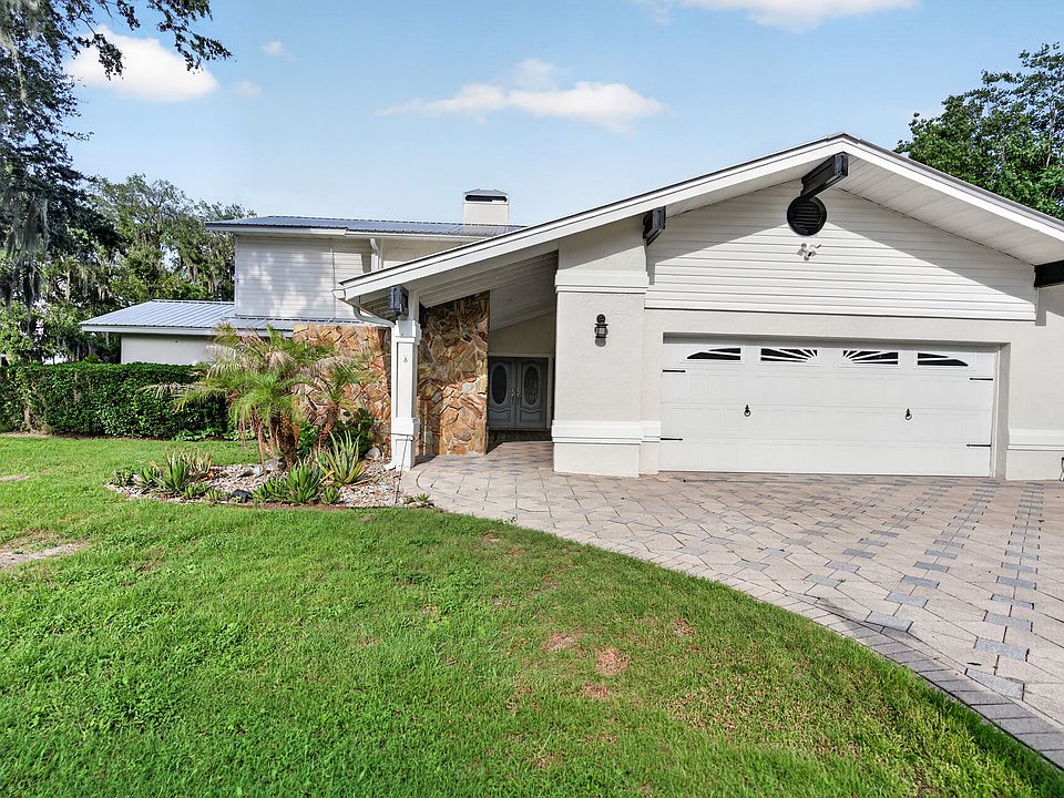 1st image of 414 Somerset Dr